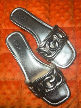 GBG Los Angeles Silver Interlocking Strap Slide Sandals